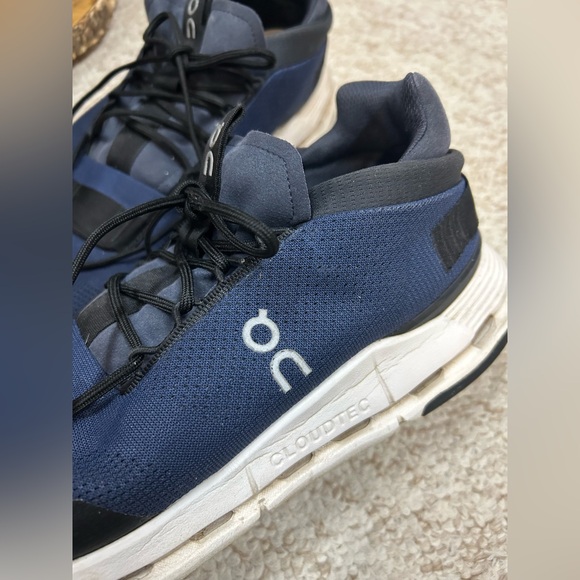 On Cloudnova Size 11.5 Navy and White with Black Accents Men’s Sneakers - Picture 2 of 6